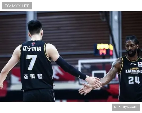 戴伟浚状态回暖闪耀深足，助力球队新赛季崭露头角